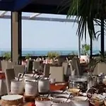 Fonzari ホテル 4*