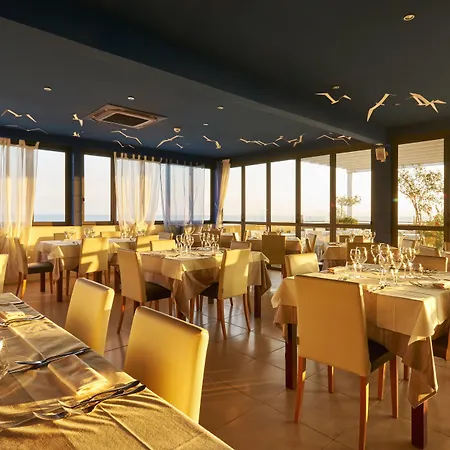 Fonzari Hotell Grado