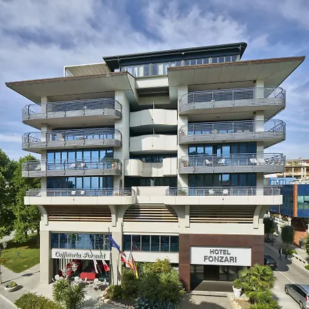 Hotel Fonzari 4*