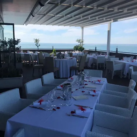 Hotel Fonzari 4*